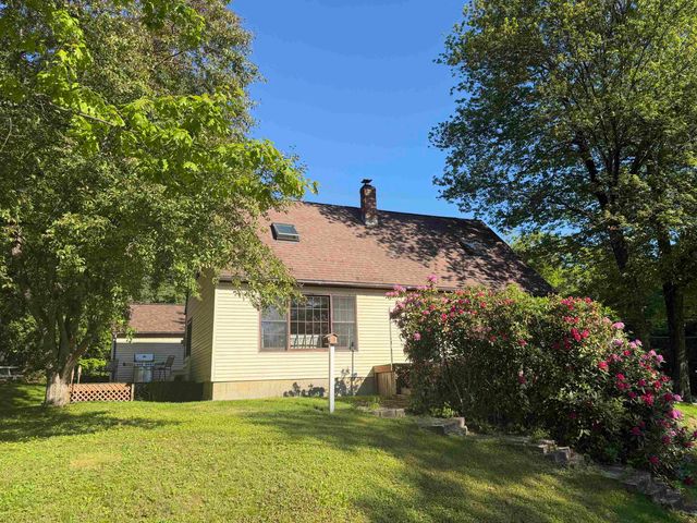 120 Carriage Hill Road, Brattleboro, VT 05301