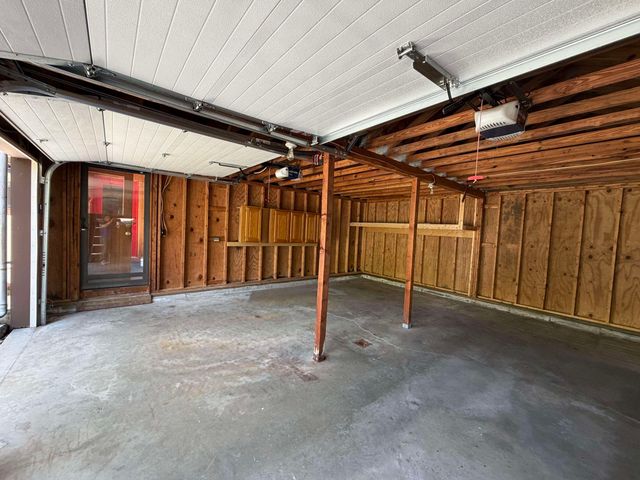 120 Carriage Hill Road, Brattleboro, VT 05301