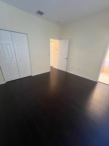 211 E Thatch Palm Circle, Jupiter, FL 33458