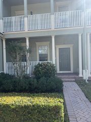 211 E Thatch Palm Circle, Jupiter, FL 33458