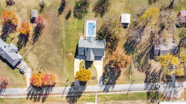 8452 E Blackwell Avenue, Claremore, OK 74019