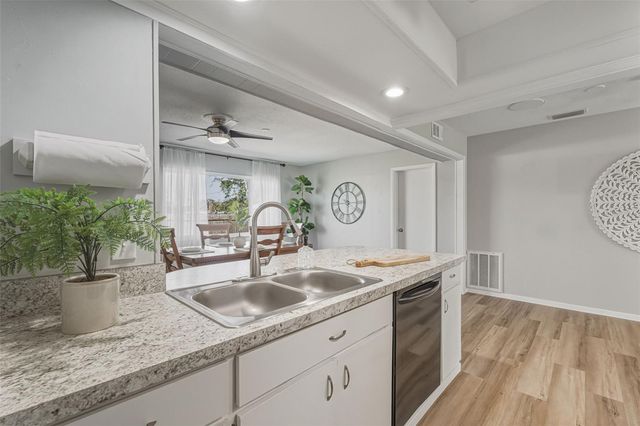 930 ROYAL ROAD, Venice, FL 34293