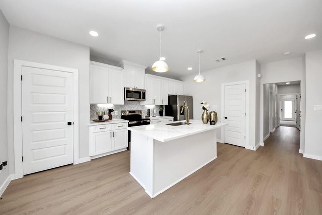 9826 Nedwald Street, Houston, TX 77029