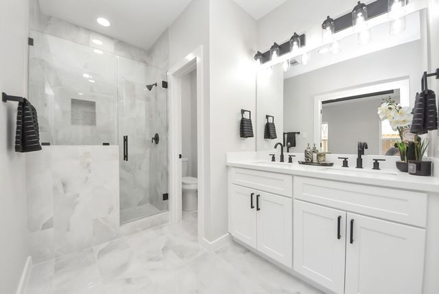 9826 Nedwald Street, Houston, TX 77029