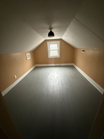 583 Brattontown Cir, Lafayette, TN 37083