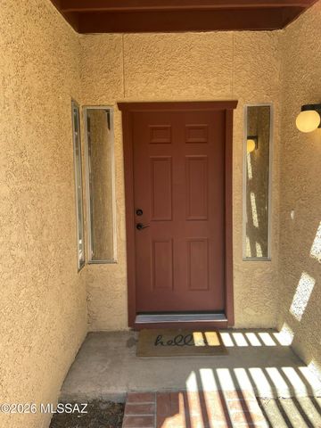 6319 N Camino Los Mochis, Tucson, AZ 85718
