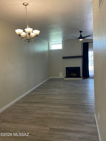 6319 N Camino Los Mochis, Tucson, AZ 85718