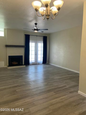 6319 N Camino Los Mochis, Tucson, AZ 85718