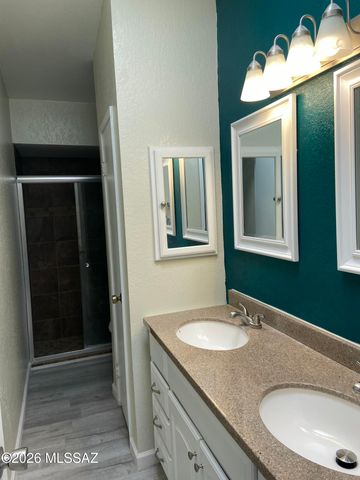 6319 N Camino Los Mochis, Tucson, AZ 85718