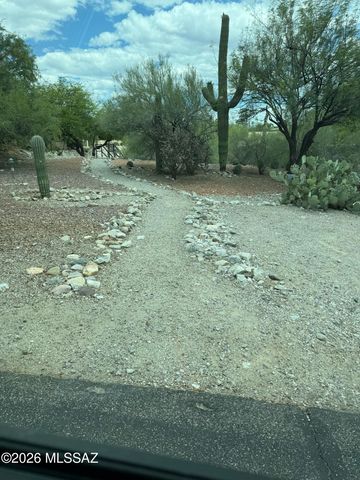 6319 N Camino Los Mochis, Tucson, AZ 85718