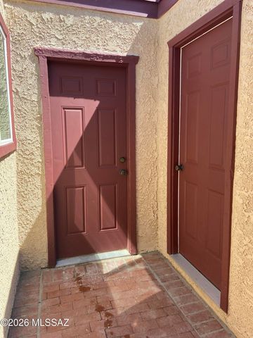 6319 N Camino Los Mochis, Tucson, AZ 85718