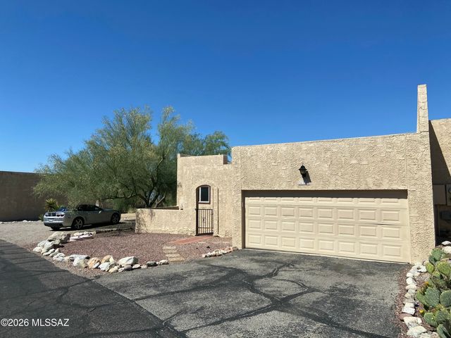 6319 N Camino Los Mochis, Tucson, AZ 85718