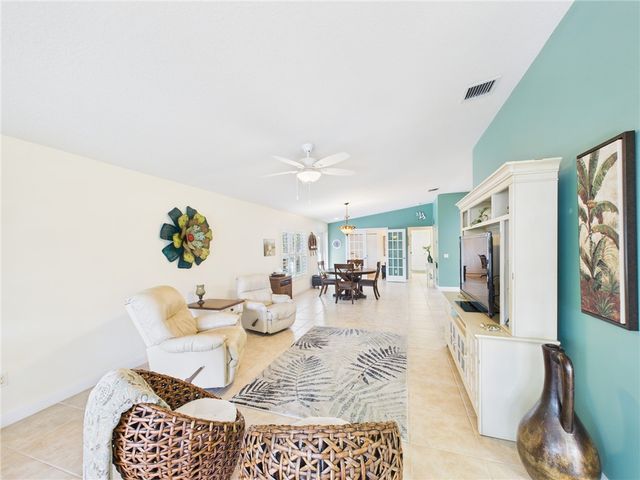 5315 Dominica Street, Vero Beach, FL 32967