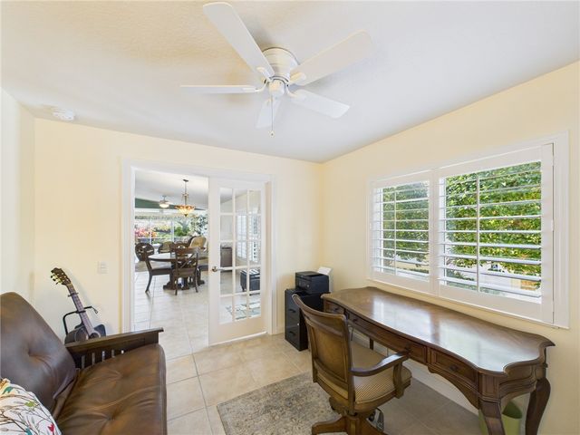 5315 Dominica Street, Vero Beach, FL 32967