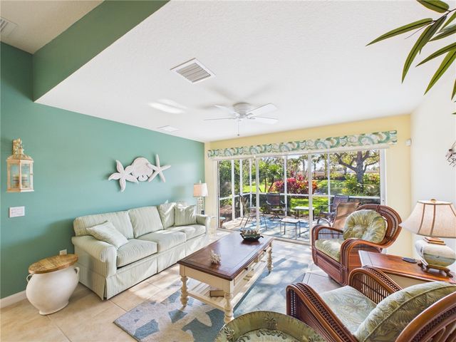 5315 Dominica Street, Vero Beach, FL 32967