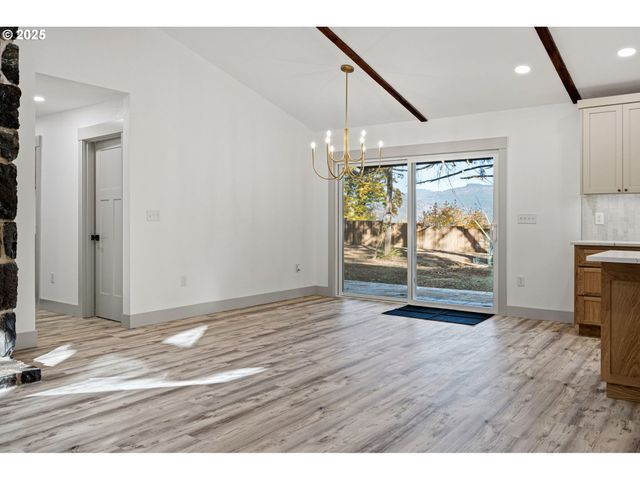 79579 ABBOTT Ln, Cottage Grove, OR 97424