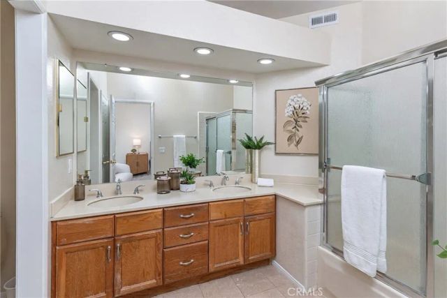 25 Portland, Laguna Niguel, CA 92677