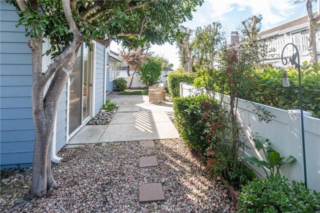 25 Portland, Laguna Niguel, CA 92677