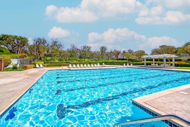 25 Portland, Laguna Niguel, CA 92677