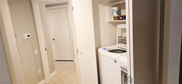 2747 Paradise Road 2206, Las Vegas, NV 89109