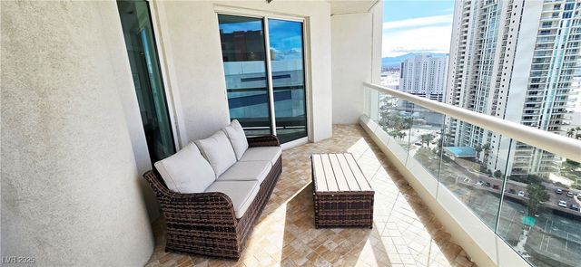 2747 Paradise Road 2206, Las Vegas, NV 89109