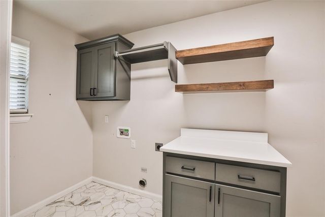 9301 SW 44th Terrace, Oklahoma City, OK 73179