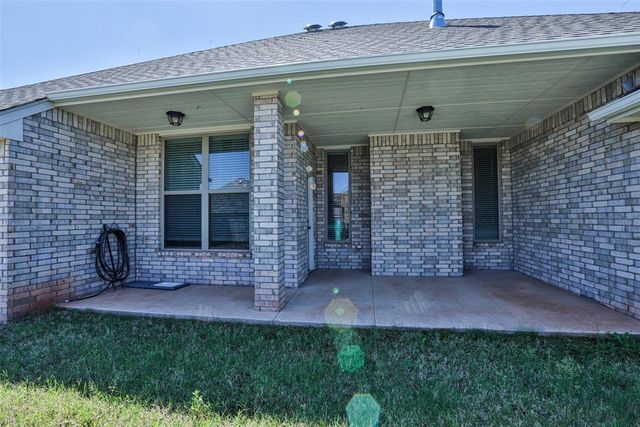9301 SW 44th Terrace, Oklahoma City, OK 73179