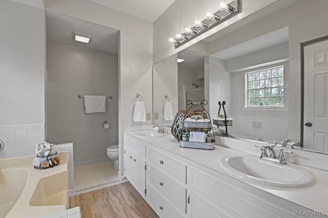 821 Sweet Ridge Road, Prattville, AL 36066