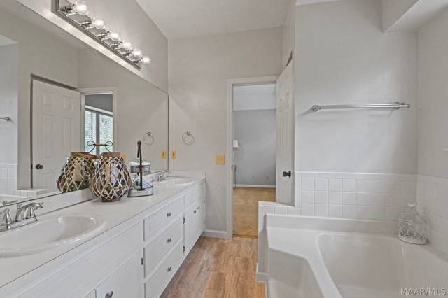 821 Sweet Ridge Road, Prattville, AL 36066