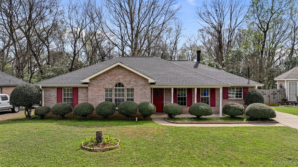 821 Sweet Ridge Road, Prattville, AL 36066