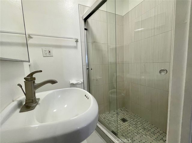 15142 Georgia Avenue, Paramount, CA 90723