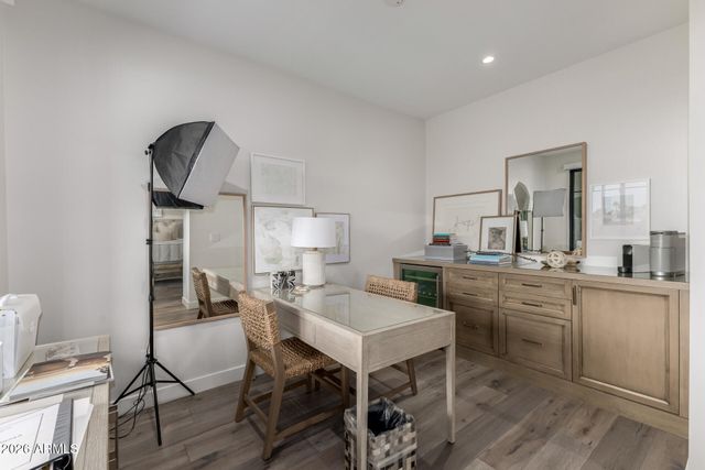 6500 E CAMELBACK Road 1010, Scottsdale, AZ 85251