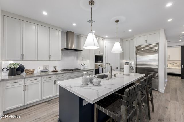 6500 E CAMELBACK Road 1010, Scottsdale, AZ 85251