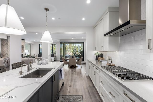 6500 E CAMELBACK Road 1010, Scottsdale, AZ 85251