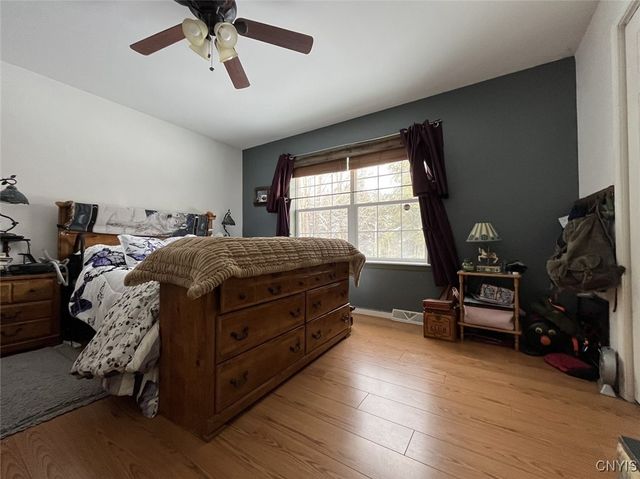 41 Hogs Back Road, Hastings, NY 13076