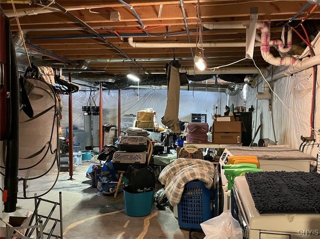 41 Hogs Back Road, Hastings, NY 13076