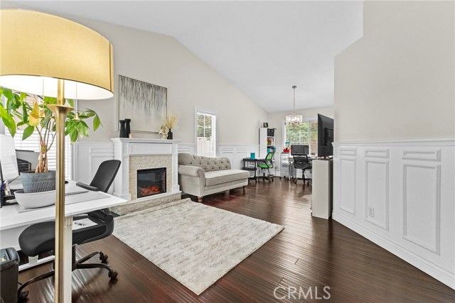 32009 Bourges, Lake Elsinore, CA 92530