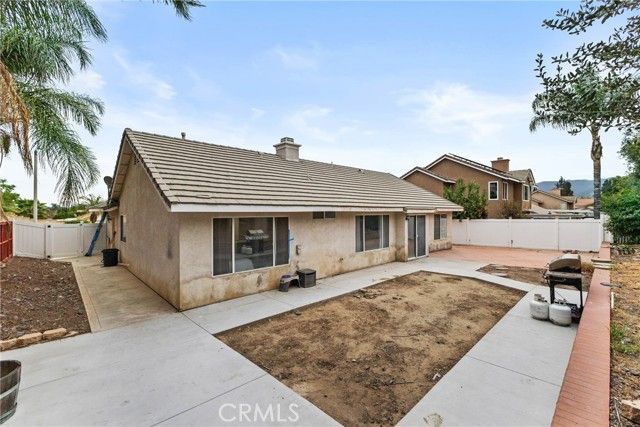 32009 Bourges, Lake Elsinore, CA 92530