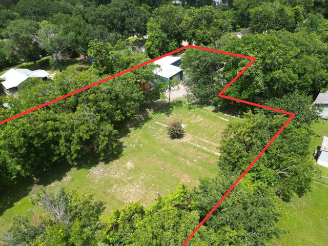 217 & 209 Fleming Street, Richmond, TX 77469