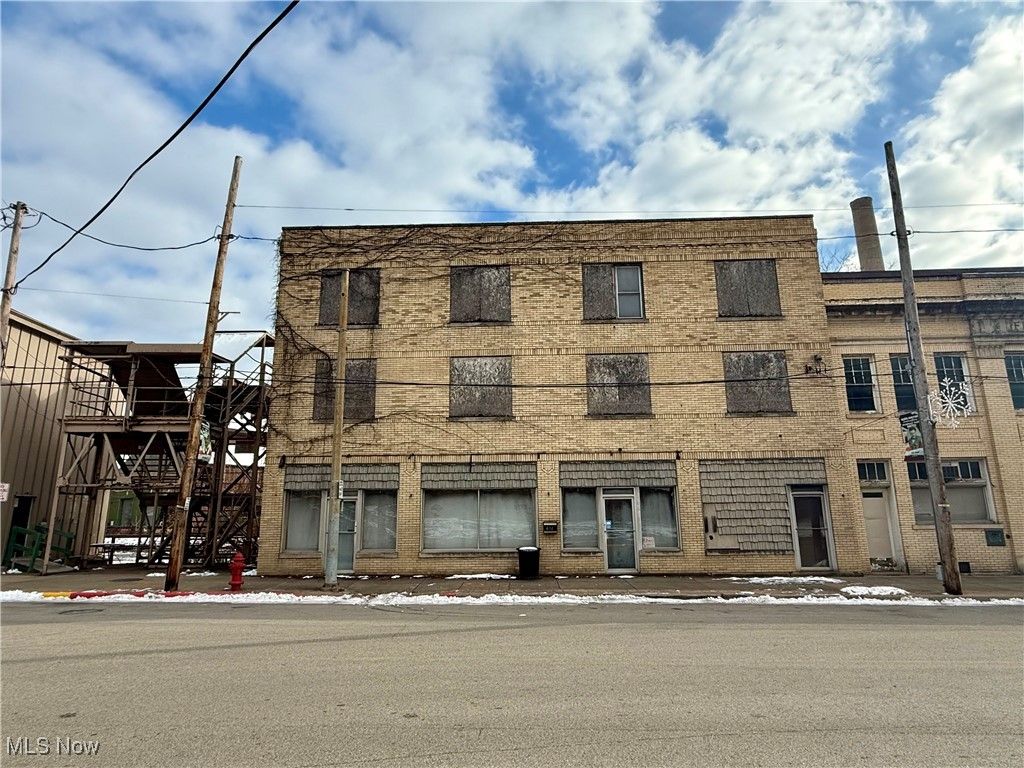 606 Commercial Street, Mingo Junction, OH 43938
