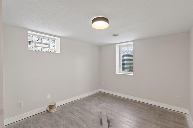 4916 Newton Avenue N, Minneapolis, MN 55430