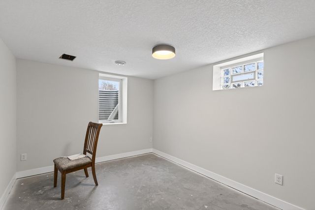 4916 Newton Avenue N, Minneapolis, MN 55430