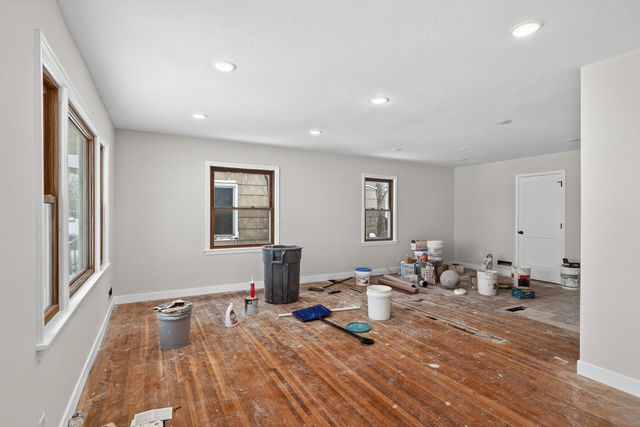 4916 Newton Avenue N, Minneapolis, MN 55430