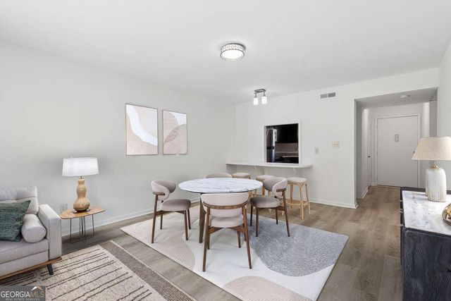 5400 Roswell Road G5, Atlanta, GA 30342