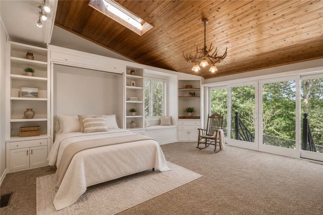3 Fenchurch Lane, Bella Vista, AR 72715