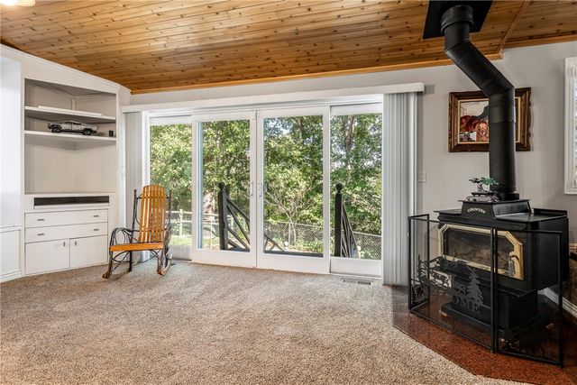 3 Fenchurch Lane, Bella Vista, AR 72715