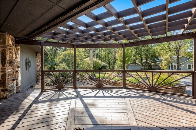 3 Fenchurch Lane, Bella Vista, AR 72715