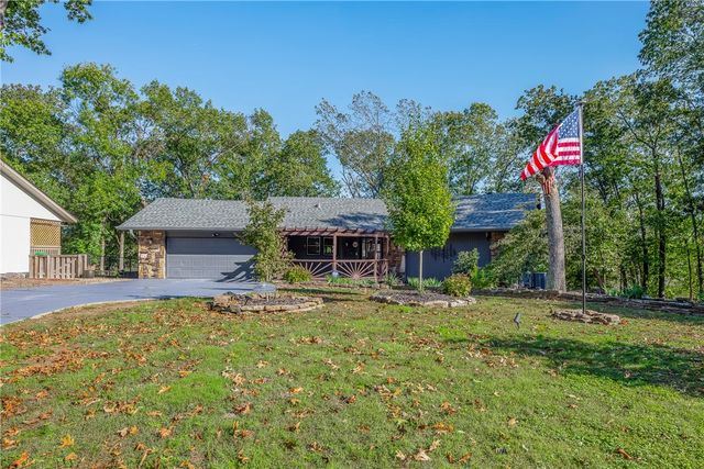3 Fenchurch Lane, Bella Vista, AR 72715