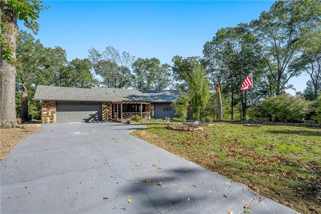 3 Fenchurch Lane, Bella Vista, AR 72715