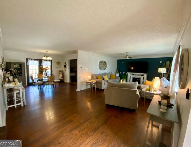 6 Terry Street, Rossville, GA 30741